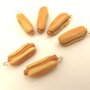 Un ciondolo a scelta - hot dog   - per orecchini bracciali, collane - fimo