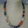 collana sodalite e corallo bamboo