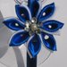 Idea regalo Cerchietto in raso blu con decoro fiore kanzashi blu e bianco
