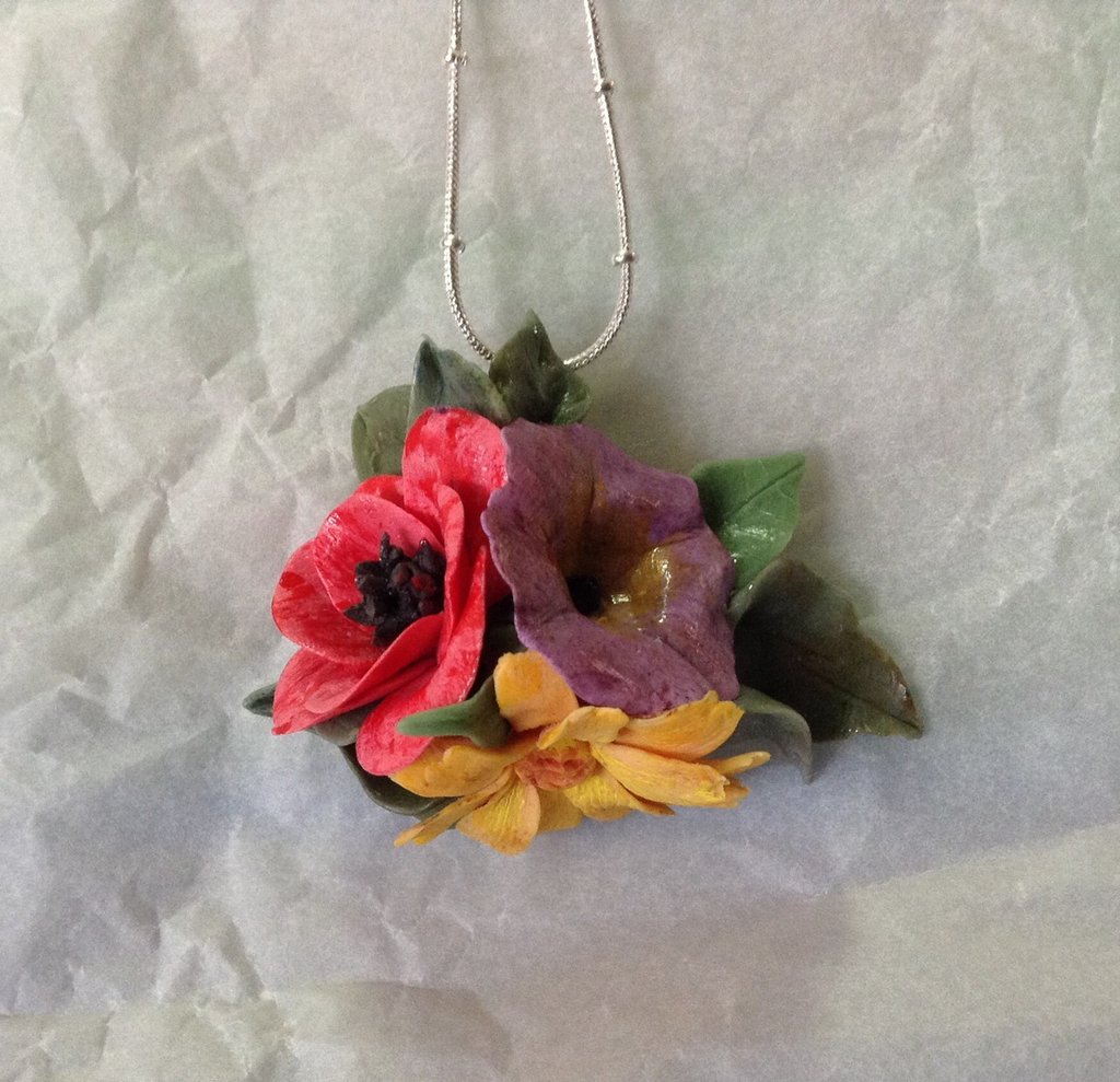 collana ciondolo con fiori - Gioielli - Collane - di Bottega di Fi... | su