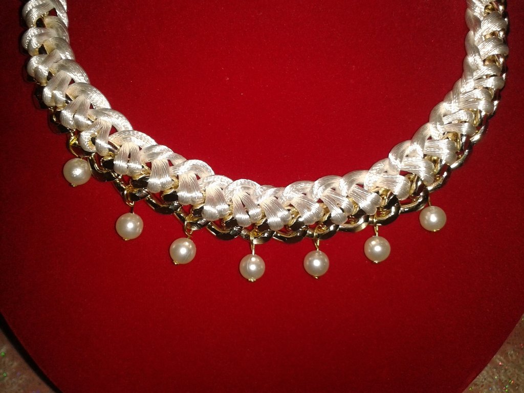 Collana Girocollo Vintage Con Perle Bianche Grandi – Imitazione Perle – Regolabile – Gioiello Donna