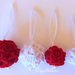 Set di 4 palle di fiori in feltro rosse e bianche: gli addobbi eleganti e romantici per il vostro Natale!