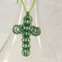 Collana con croce chainmail verde