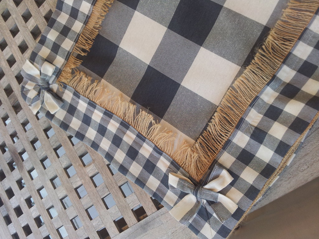 Runner Da Tavolo Rustico Con Bordo Decorativo, Runner Da Tavolo Rustico Con Bordo Decorativo  Runner Da Tavolo In Juta  Runner Da Tavolo In Juta