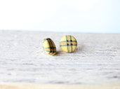 Orecchini bottoni - fantasia plaid giallo caldo  fabric-covered button earrings