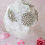 BOUQUET GIOIELLO SPOSA/DAMIGELLA ROSE BIANCHE