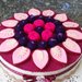 Scatola decorata e rivestita in feltro cheesecake ai frutti rossi con fragole, mirtilli e lamponi in feltro