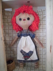 *Bambola di stoffa da collezione, Raggedy Ann*