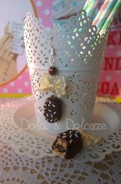 orecchini in fimo con miniature delle merendine " buondì " al cioccolato