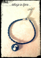 Bracciale in Cordino con Nota musicale in fimo   Cord bracelet with musical note polymer clay