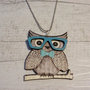 Collana Gufo con gli occhiali in legno fatta a mano - un aiuto agli animali abbandonati, negozio solidale pro cani e gatti