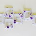 Set 60 cornici di stoffa e feltro con decorazioni 'Farfalline tra i fiori' viola e bianche: bomboniere calamita per bambine romantiche!