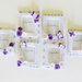 Set 30 cornici di stoffa e feltro con decorazioni 'Farfalline tra i fiori' viola e bianche: bomboniere calamita per bambine romantiche!