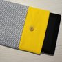 custodia Yellow Geometry per tablet o ebook reader - comunicaci il modello del tuo tablet e realizzeremo la custodia su misura!!!