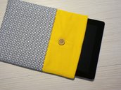 custodia Yellow Geometry per tablet o ebook reader - comunicaci il modello del tuo tablet e realizzeremo la custodia su misura!!!