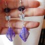 Orecchini con pietra viola e farfalla