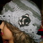 Cappellino donna in pura lana