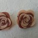 Orecchini con rose di feltro fatte a mano