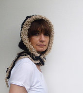 Accessori donna Cappello per donna in lana bouclè autunno inverno Nero Crema