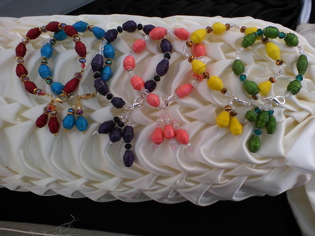 SET BRACCIALETTO E ORECCHINI PERLA ROSA - Gioielli - Bracciali E Ca - Foto 8