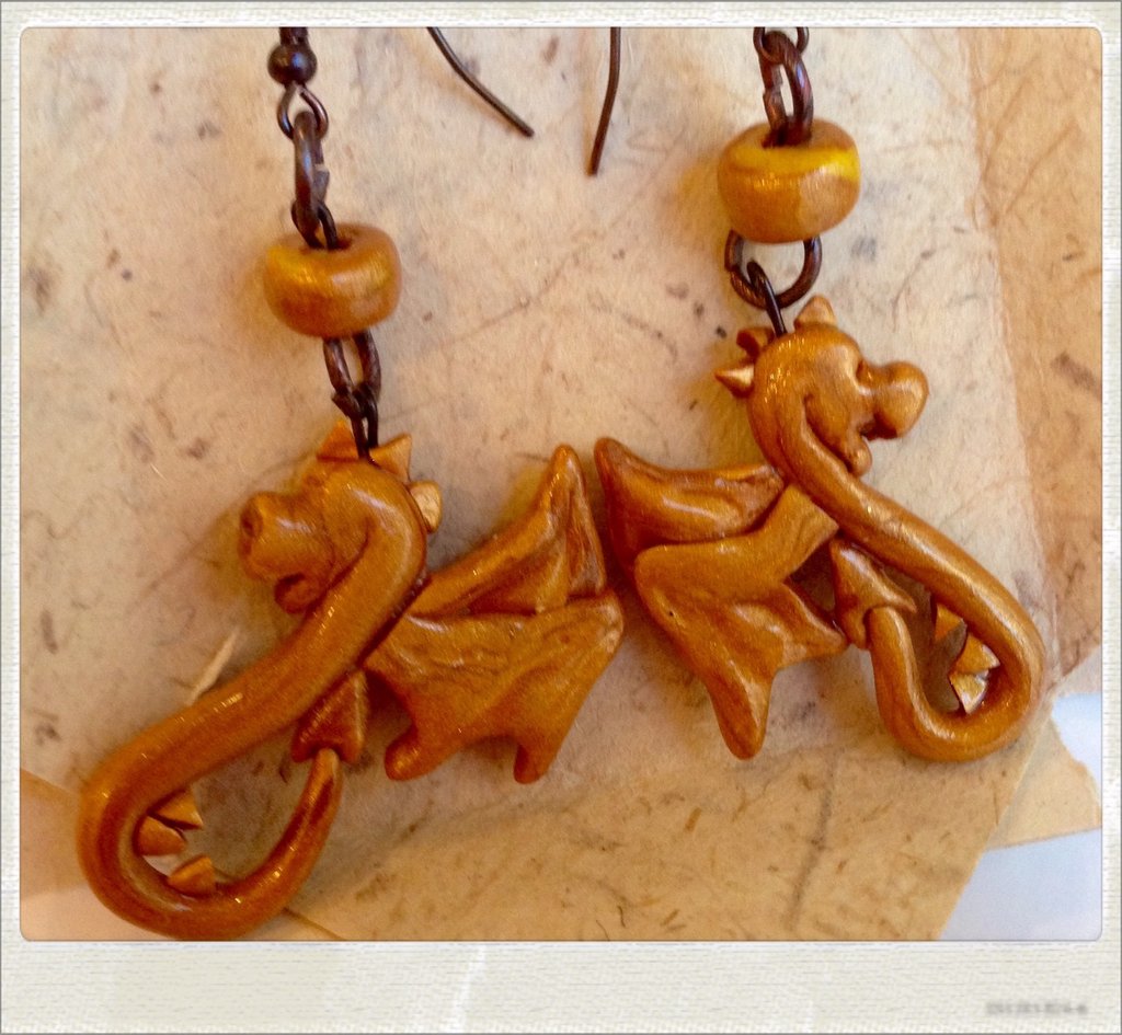 Orecchini A Forma Di Drago Vintage Stile Cinese Orecchini Alla Moda Di Totem Animali Punk 2020 Orecchini Unici Di Dichiarazione Di Drago In Metallo Ch P8585444