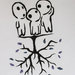 T-shirt senza maniche con stencil kodama e albero capovolto