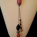 Collana con catena, perla raku fuxia fatta a mano e perla in onice sfaccettato "Lady chic"