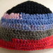 Cappellino colorato in lana per bambina