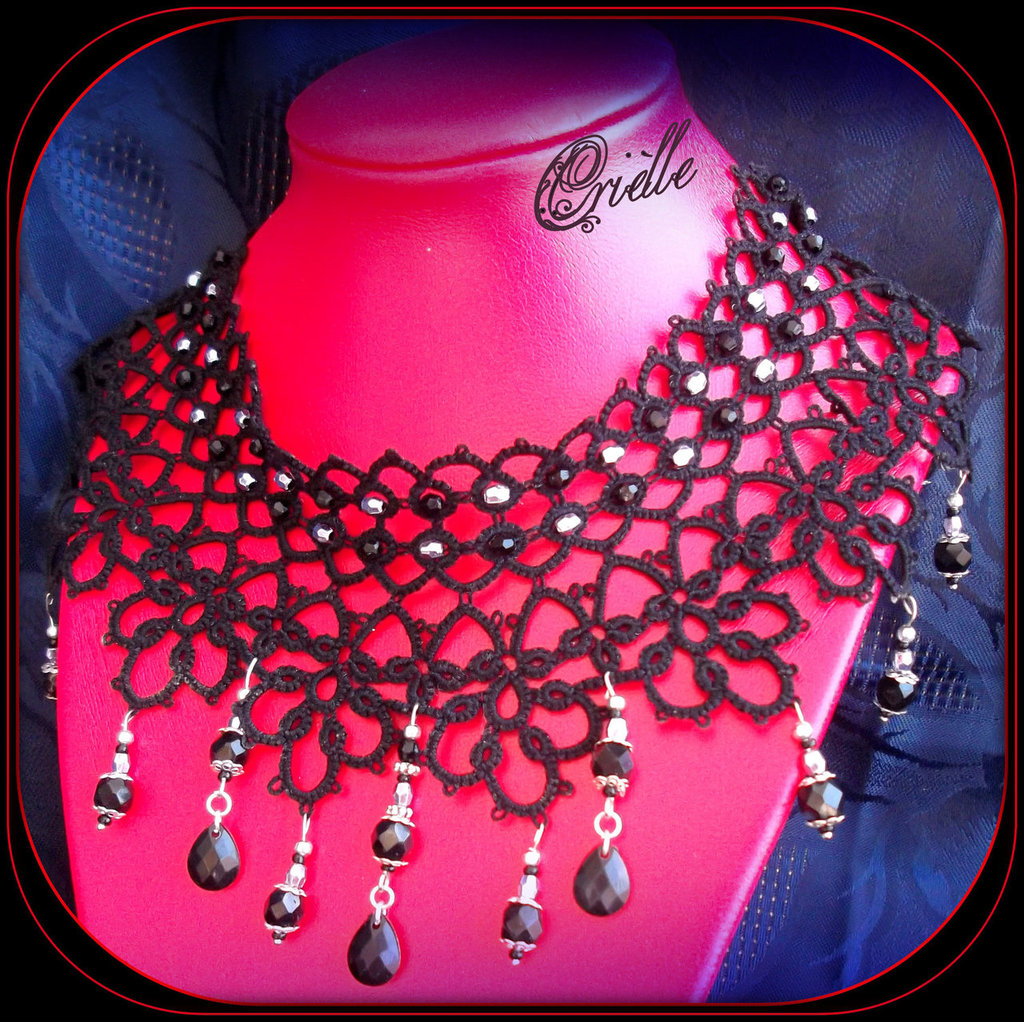 Collana girocollo in pizzo nero e perline, collana con colletto