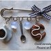 Spilla con miniature di dolci in fimo - tazzina caffè, cucchiaio e cornetto