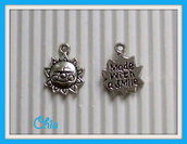 10 charms sole "made with a smile"
