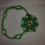 braccialetto verde realizzato a mano con perline di conteria, unico!