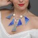 collana triangolare blu