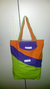 borsa shopper richiudibile multicolore geometrica