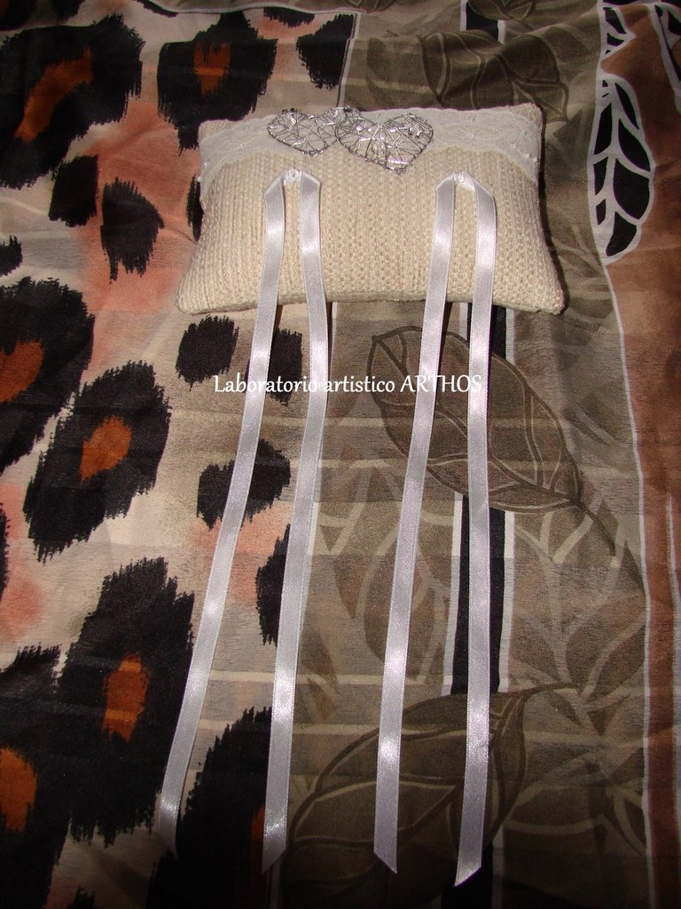 Set di 2 rotoli di pizzo ricamati a doppio strato, con fiocco, perline