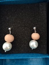 Orecchini pendenti perle e pietre 