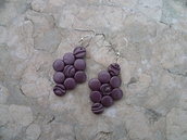 Orecchini rombo color vinaccia in pasta polimerica 