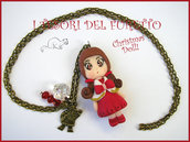 Collana bambolina "Christmas Doll Natale Mod. Polly mantella rossa bianca" fimo cernit bijoux natalizi idea regalo bambina  