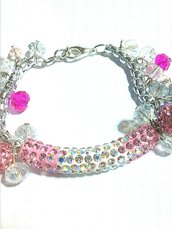 bracciale rosa e bianco con charms perle e cristalli FATTO A MANO