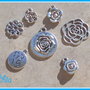 set 7 charms fiori-rose misti