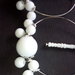 Orecchini Pendenti a cerchio grandi 40mm con perle perline Bianche fatti a mano stock rivendita