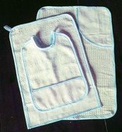 Set asilo 3 pezzi da ricamare punto croce tela aida tovaglietta bavaglino asciugamani