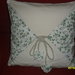 cuscino di cotone con motivi di edera cordoncino e cuori