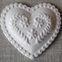 GESSETTI CUORE CM.9XCM.9 DI CERAMICA PROFUMATI ALLA LAVANDA