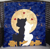 cuscino quillow gatti innamorati- un cuscino con dentro un plaid 