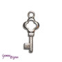 Charm chiave stile tibetano argentato 8x20 - K008