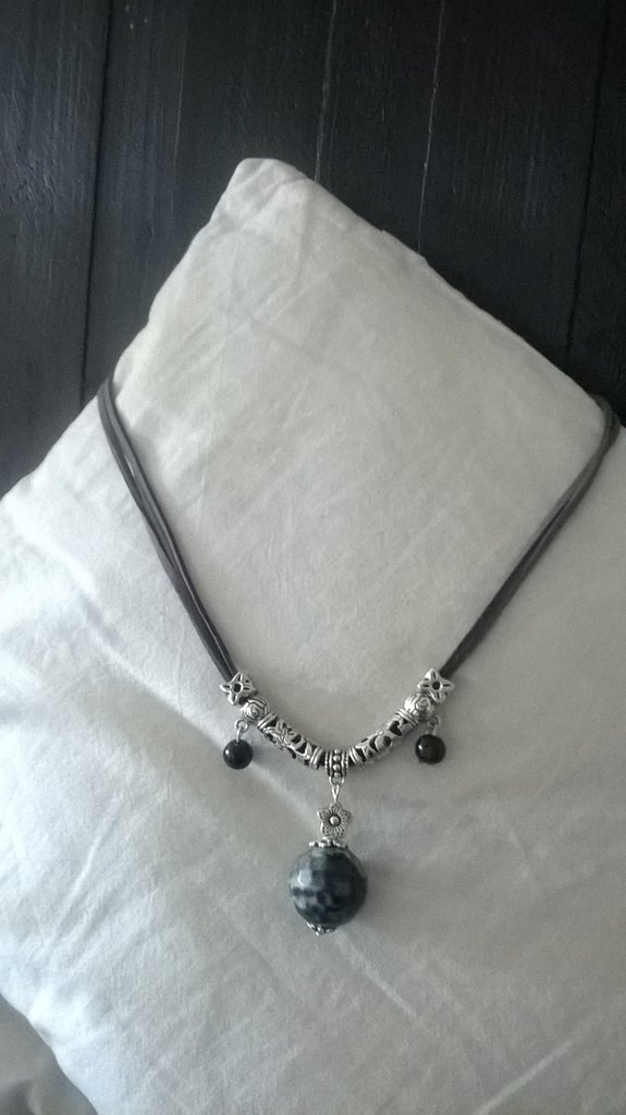 GelConnie Collana Multistrato Pelle E Legno - Ciondolo 3 Cerchi, Lunga Regolabile 84cm, Vintage Bohémien