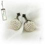 Orecchini crochet con sfera pendente