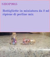 bottiglietta in miniatura in vetro 2 ml ripiena di perline mix con tappo in sughero