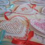 Ghirlanda di cuori di carta LOVE, decorazione casa, regalo, pagine di libro, riciclo, collage